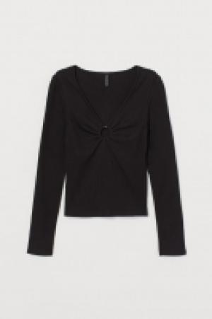  Top con escote de pico 5.99 €