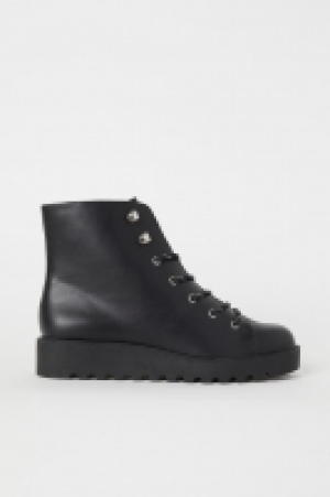 HM   Botas con plataforma