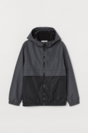  Chaqueta cortavientos 17.99 €