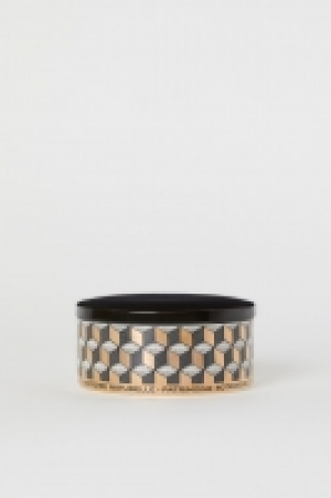 HM   Bote de porcelana con tapa