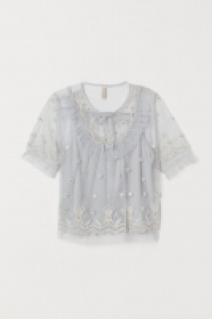 HM   Blusa de malla con lentejuelas