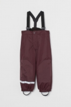  Pantalón outdoor con tirantes 15.99 €