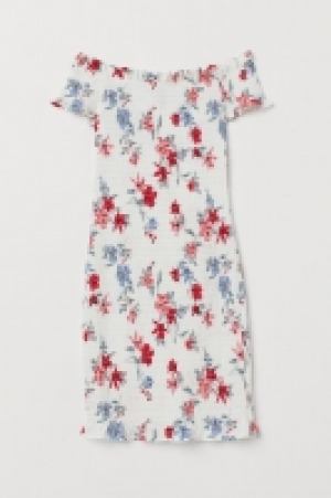 Vestido hombro descubierto 14.99 €