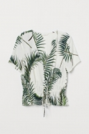HM  Blusa con escote en V