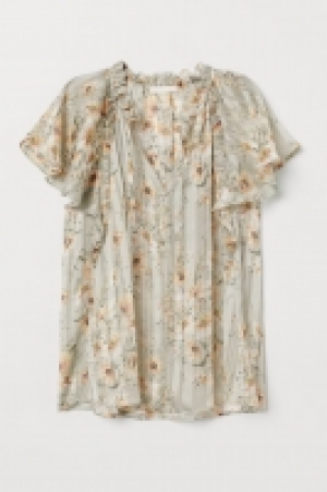 Blusa con mangas mariposa 6.99 €