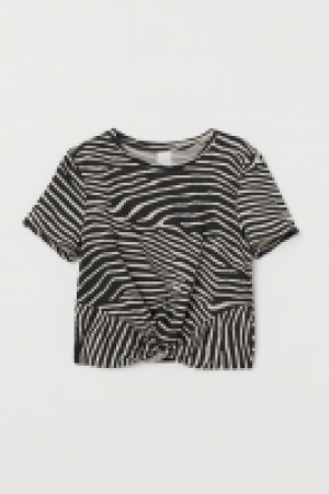 HM  Camiseta con nudo decorativo