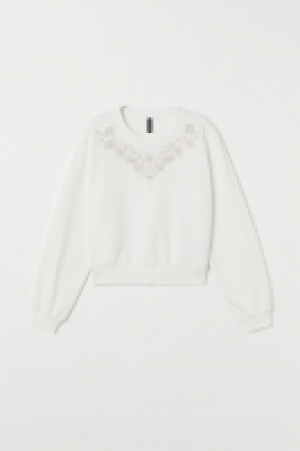 Sudadera con bordado 8.99 €