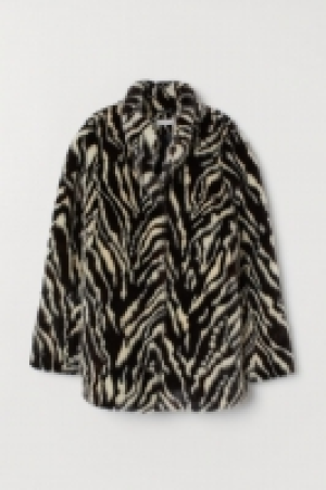 Chaqueta en pelo sintético 49.99 €