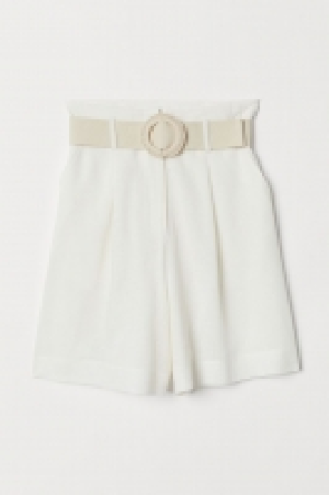 Pantalón corto en mezcla lino 19.99 €