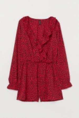 Mono corto con escote de pico 8.99 €