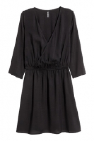 Vestido con escote de pico 8.99 €
