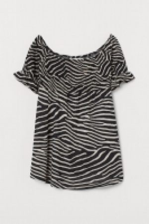 MAMA Top hombro descubierto 8.99 €