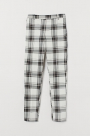 Pantalón tobillero 5.99 €