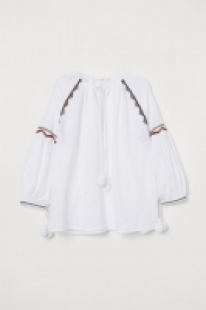 Blusa de algodón con bordado 14.99 €
