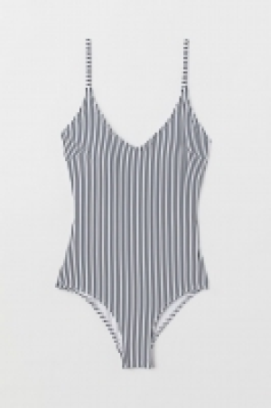 Traje de baño con escote en V 13.99 €