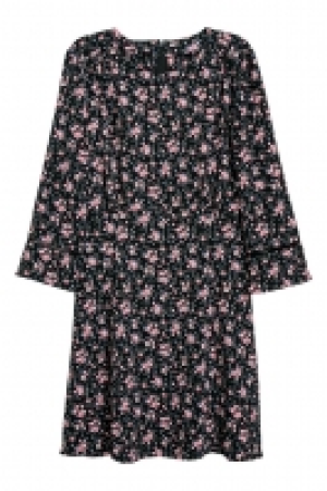 Vestido en crepé 13.99 €