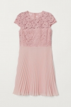 Vestido plisado de encaje 35.99 €