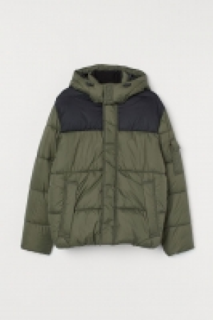 Chaqueta acolchada con capucha 29.99 €