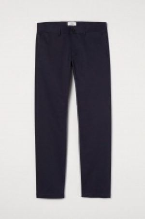 Chinos en sarga de algodón 39.99 €