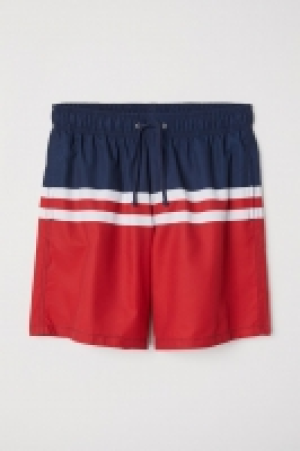 Bañador hasta la rodilla 9.99 €