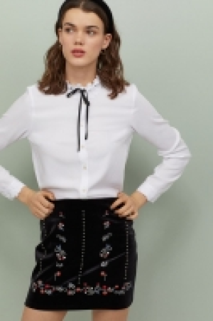 Falda con bordado 14.99 €
