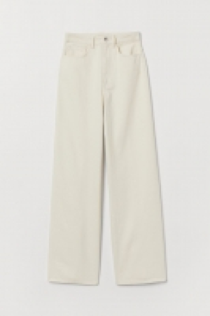 Pantalón amplio de sarga 27.99 €