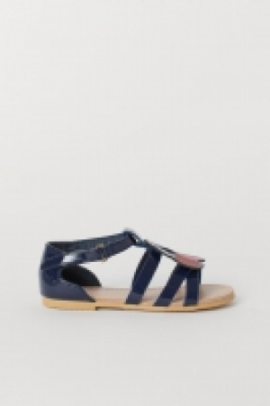 Sandalias con aplicación 9.99 €