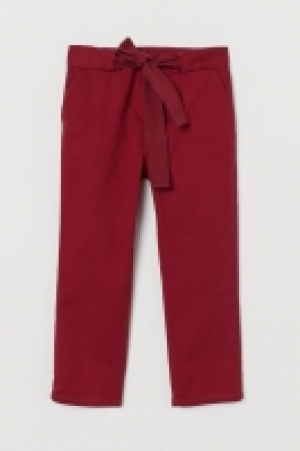 Pantalón con lazada 5.99 €