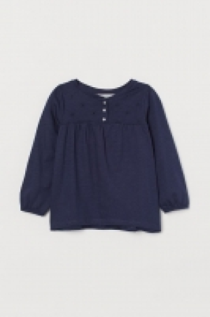 Camiseta con bordado 4.99 €