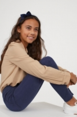 Pantalón de sarga High Waist 10.99 €