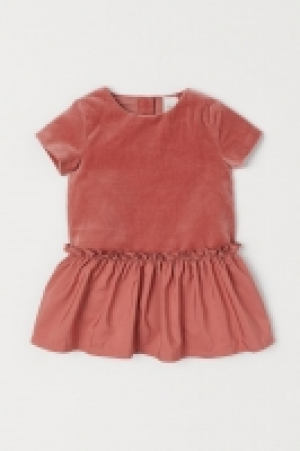 Vestido de terciopelo 9.99 €