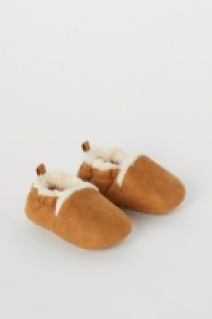 Zapatillas de casa blandas 5.99 €