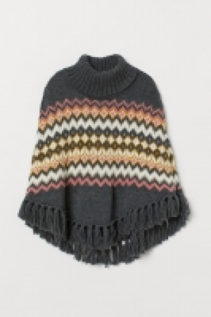 HM  Poncho de punto cuello alto