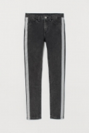 HM  Pantalón de sarga con bandas