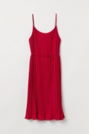 Vestido plisado 17.99 €