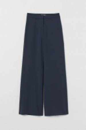 Pantalón amplio 20.99 €