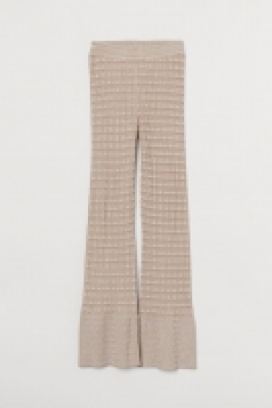 Pantalón en punto de canalé 27.99 €