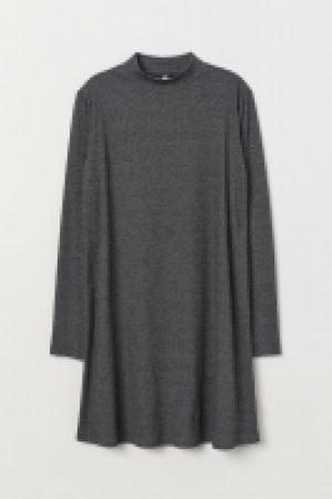 Vestido con cuello perkins 6.99 €