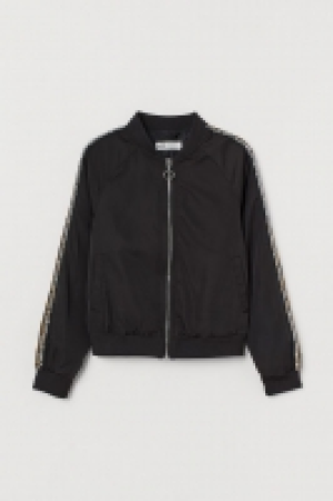 Cazadora bomber 17.99 €
