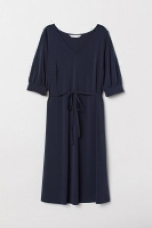 MAMA Vestido con escote en V 19.99 €