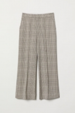 Pantalón acampanado 26.99 €