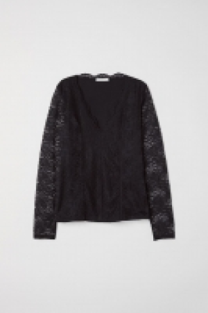 Top de encaje con manga larga 14.99 €