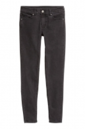 Pantalón elástico 16.99 €