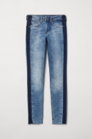 Super Skinny Regular Jeans 16.99 €