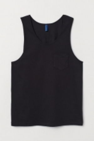 Camiseta con bolsillo superior 2.99 €