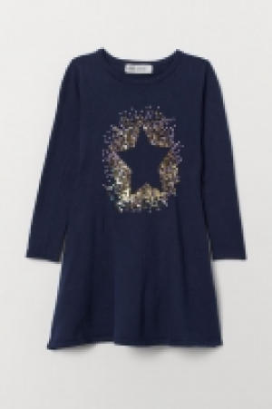 Vestido con lentejuelas 17.99 €