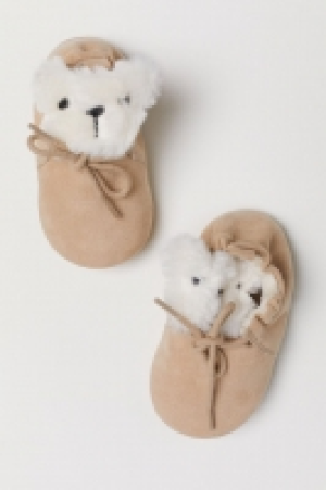 Zapatillas de casa blandas 8.99 €