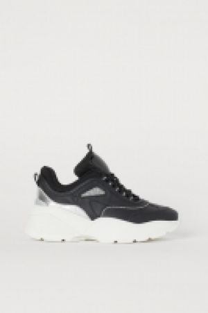 Zapatillas deportivas 24.99 €