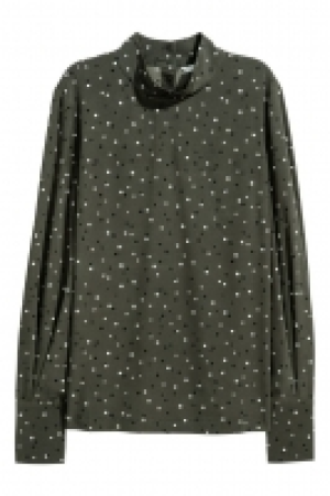 Blusa con cuello elevado 16.99 €