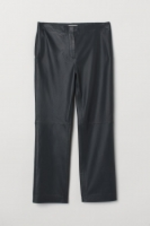 Pantalón de piel 199.00 €
